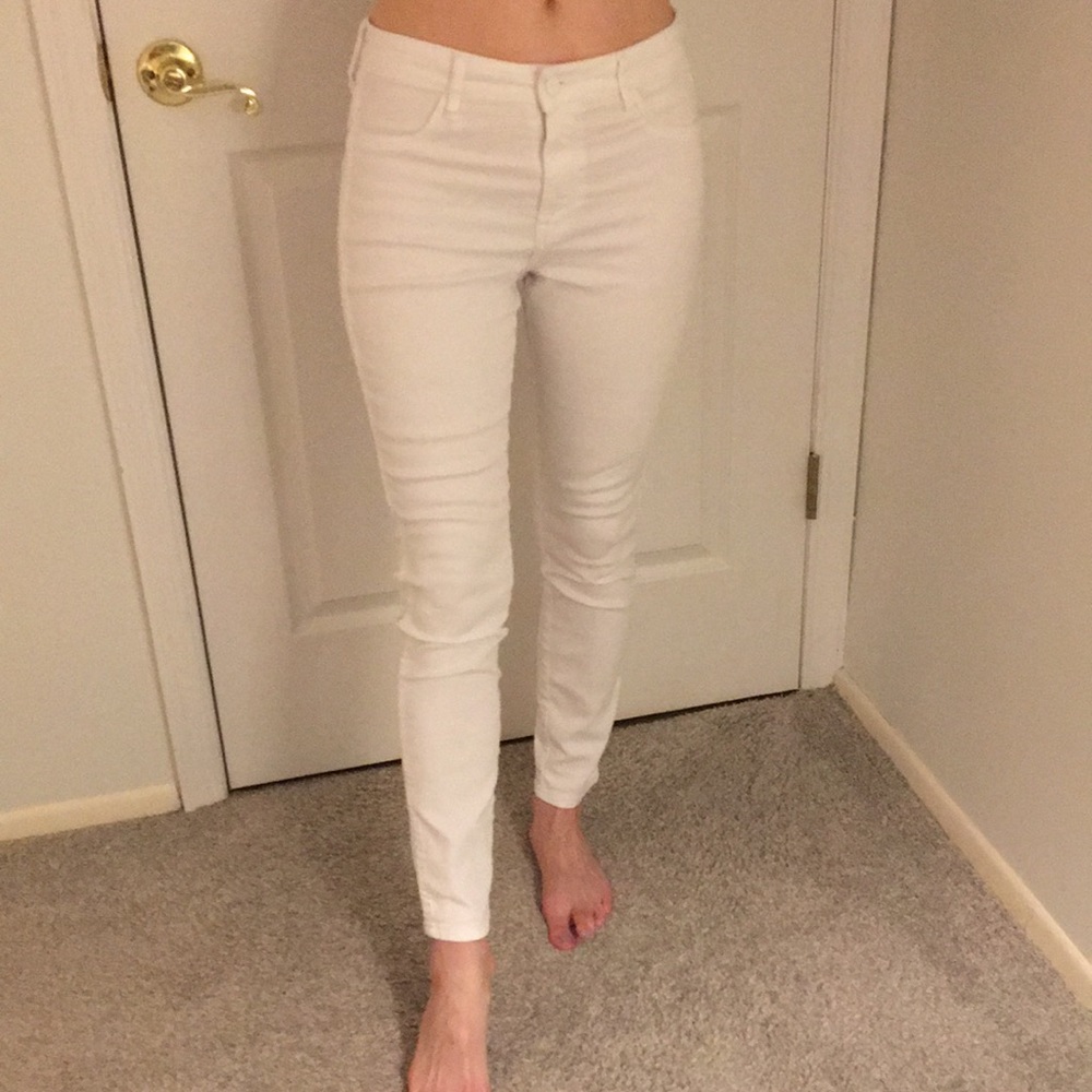 H&M - White Denim Skinny Jeans - Size: 29